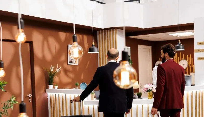 hotel-guest