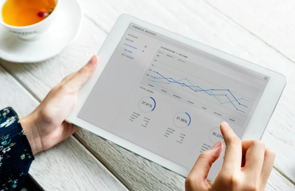 tablet-showing-statistics